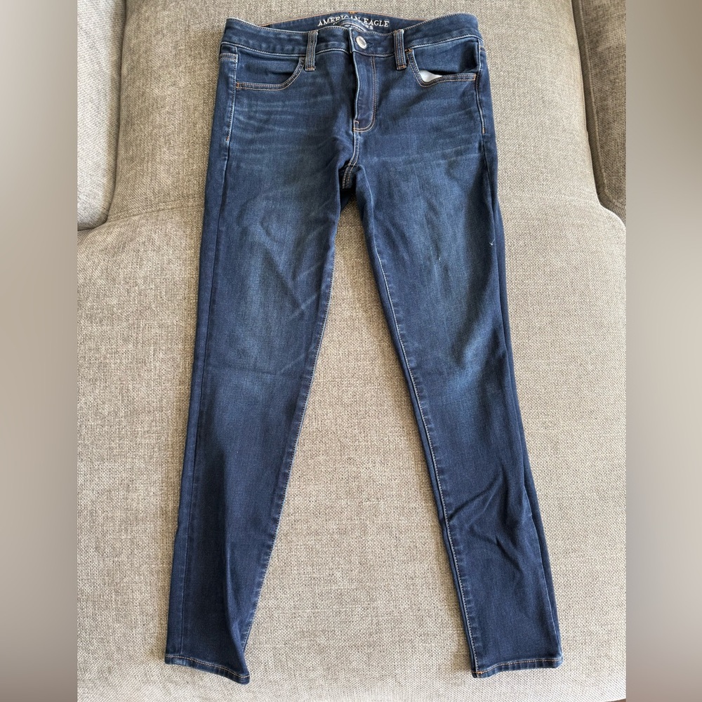 American Eagle Women’s Dark Blue Skinny Jeans